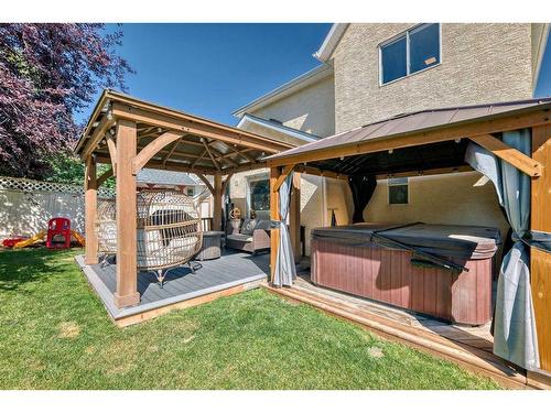 128 Somercrest Manor Sw, Calgary, AB - Outdoor With Exterior