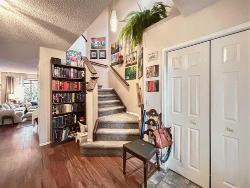 206 Harvest Creek Close Ne, Calgary, AB - Indoor Photo Showing Other Room