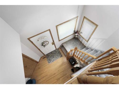 899 Somerset Drive Sw, Calgary, AB - Indoor Photo Showing Other Room