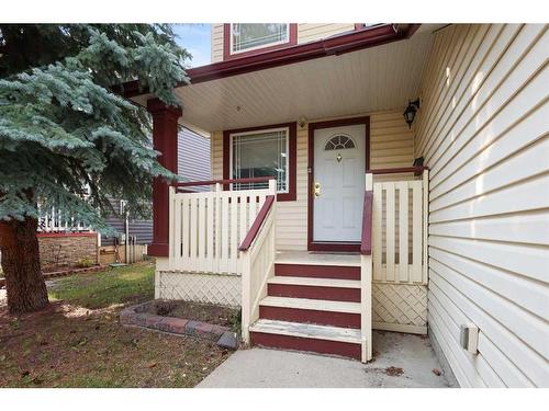 899 Somerset Drive Sw, Calgary, AB - Outdoor With Deck Patio Veranda