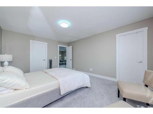 271 Belvedere Drive Se, Calgary, AB - Indoor Photo Showing Bedroom