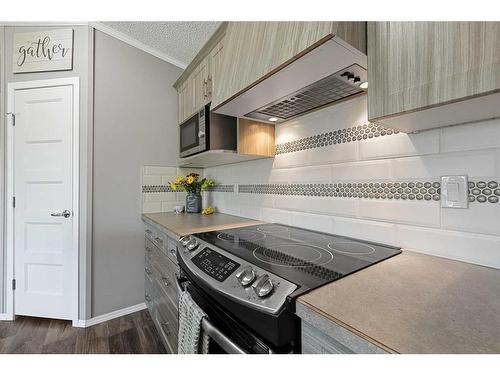 154034 Township Road 190, Rural Newell, County Of, AB - Indoor Photo Showing Kitchen