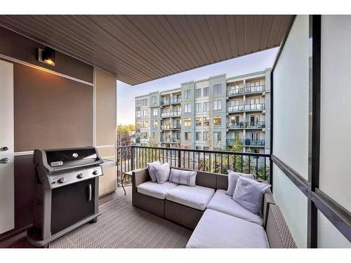 311-323 20 Avenue Sw, Calgary, AB - Outdoor With Balcony With Exterior