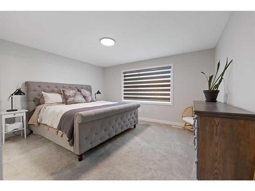 40 South Shore Manor, Chestermere, AB - Indoor Photo Showing Bedroom