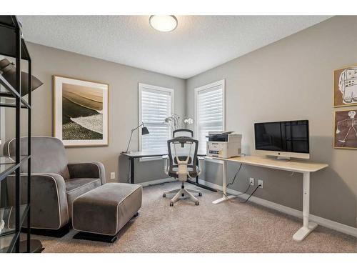 94 Auburn Springs Park Se, Calgary, AB - Indoor Photo Showing Office