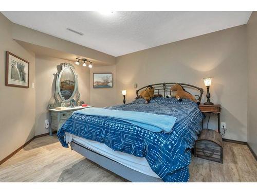 465076 Rge Rd 240, Rural Wetaskiwin No. 10, County Of, AB - Indoor Photo Showing Bedroom