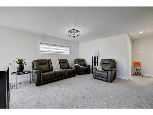 235 Precedence Hill, Cochrane, AB - Indoor