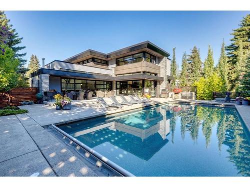 1415 Beverley Place Sw, Calgary, AB - Outdoor With In Ground Pool