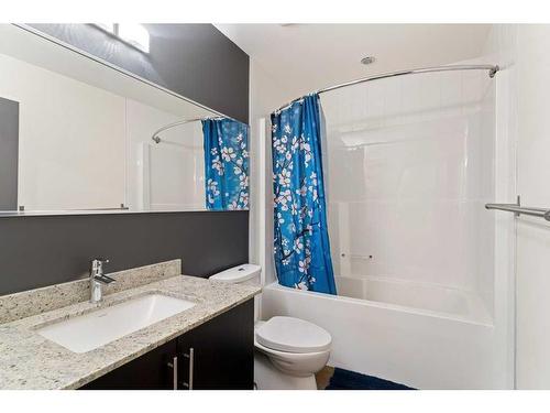 1911-135 13 Avenue Sw, Calgary, AB - Indoor Photo Showing Bathroom