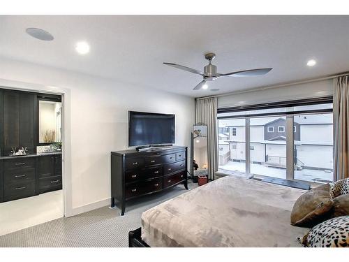 33 Savanna Grove Ne, Calgary, AB - Indoor Photo Showing Bedroom