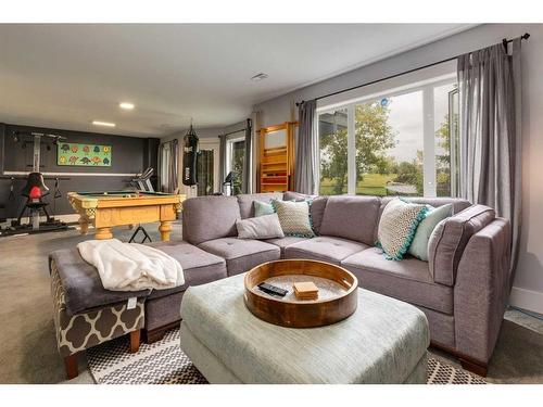 37 Lakeside Greens Close, Chestermere, AB - Indoor Photo Showing Living Room