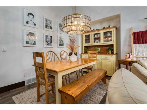 37 Lakeside Greens Close, Chestermere, AB - Indoor Photo Showing Dining Room