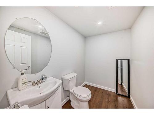 158 Windridge Road Sw, Airdrie, AB - Indoor Photo Showing Bathroom