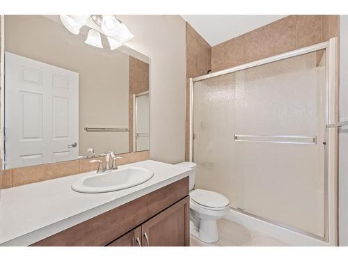 91 Panton Road Nw, Calgary, AB - Indoor Photo Showing Bathroom