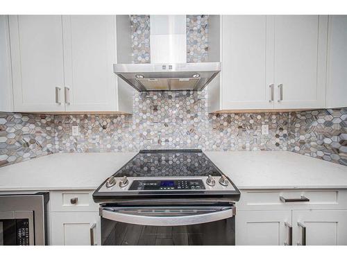 109-500 Auburn  Meadows Common Se, Calgary, AB - Indoor Photo Showing Kitchen With Upgraded Kitchen