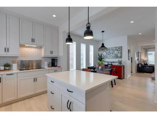 119 Marquis Green Se, Calgary, AB - Indoor Photo Showing Kitchen