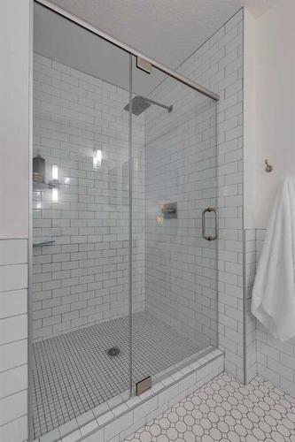 119 Marquis Green Se, Calgary, AB - Indoor Photo Showing Bathroom