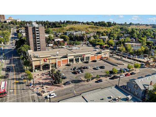 320-1087 2 Avenue Nw, Calgary, AB - Outdoor With View