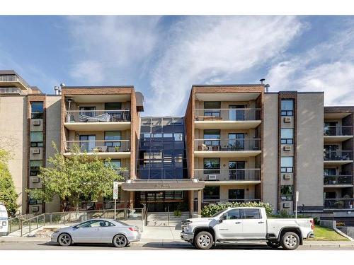 104-220 26 Avenue Sw, Calgary, AB - Outdoor With Facade