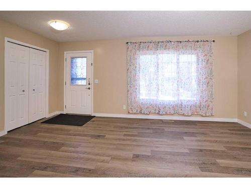 9221 Saddlebrook Drive Ne, Calgary, AB - Indoor Photo Showing Other Room