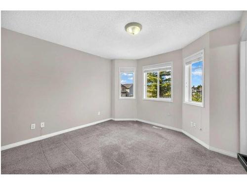 189 Tarington Close Ne, Calgary, AB - Indoor Photo Showing Other Room