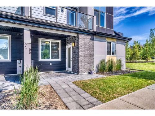 90 Redstone Way Ne, Calgary, AB - Outdoor