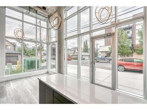 1866 45 Street Nw, Calgary, AB 