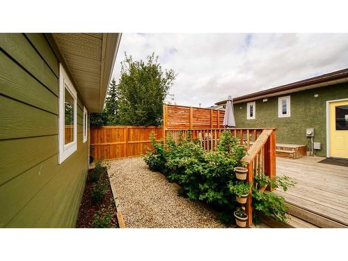 16 Macewan Place, Carstairs, AB - Outdoor With Deck Patio Veranda With Exterior