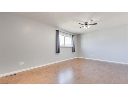 6564 Martingrove Drive Ne, Calgary, AB - Indoor Photo Showing Other Room