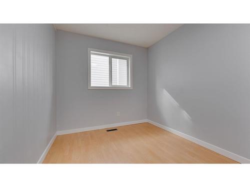 6564 Martingrove Drive Ne, Calgary, AB - Indoor Photo Showing Other Room