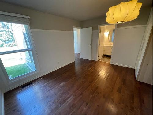 1401-2520 Palliser Drive Sw, Calgary, AB - Indoor Photo Showing Other Room