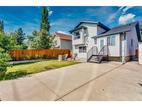 168 Citadel Close Nw, Calgary, AB - Outdoor