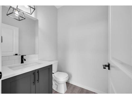 360 Dawson Drive, Chestermere, AB - Indoor Photo Showing Bathroom