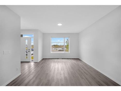 360 Dawson Drive, Chestermere, AB - Indoor Photo Showing Living Room