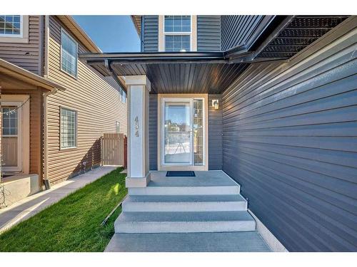 434 Saddlecreek Way Ne, Calgary, AB - Outdoor