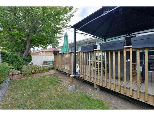 7035 Huntercrest Road Nw, Calgary, AB - Outdoor