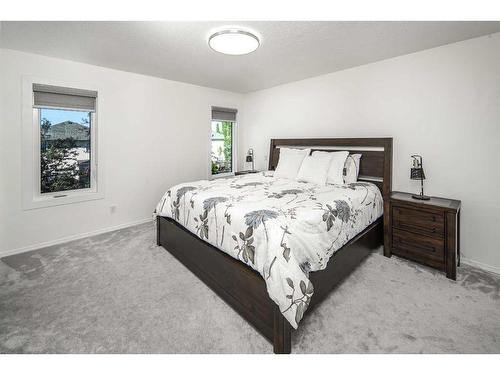 103 Tuscany Ridge View Nw, Calgary, AB - Indoor Photo Showing Bedroom