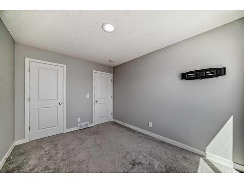 1870 Rangeview Drive Se, Calgary, AB - Indoor Photo Showing Other Room