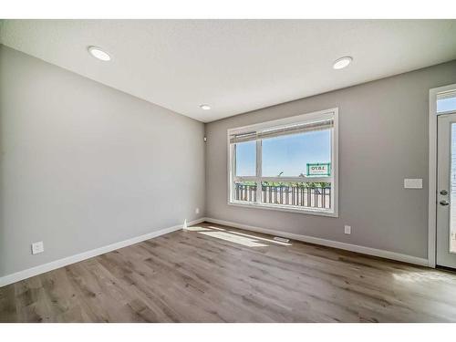 1870 Rangeview Drive Se, Calgary, AB - Indoor Photo Showing Other Room