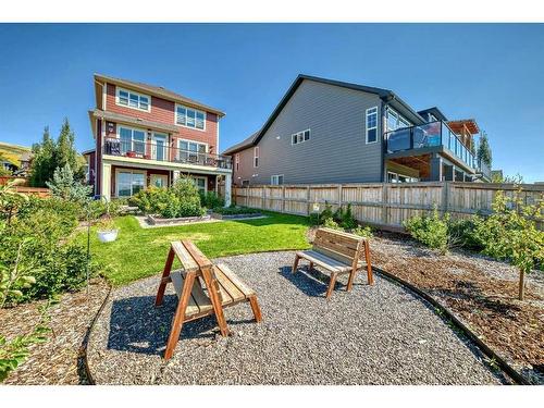 95 Cranbrook Hill Se, Calgary, AB 