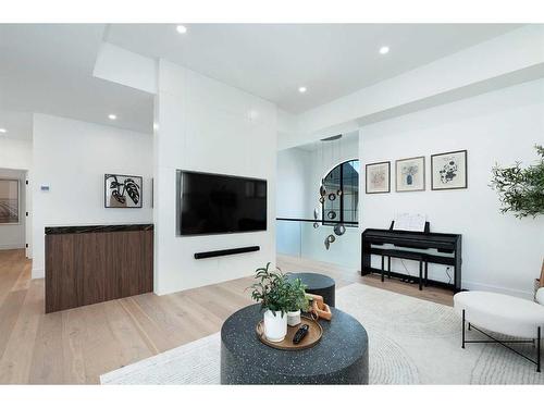 554 Marine Drive Se, Calgary, AB - Indoor Photo Showing Living Room