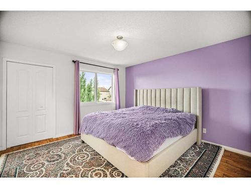 152 Silverado Plain Close, Calgary, AB - Indoor Photo Showing Bedroom