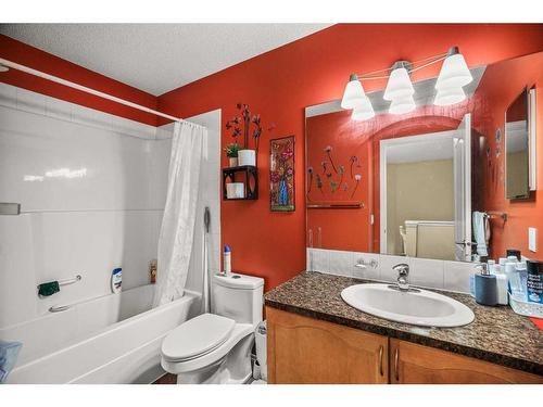 152 Silverado Plain Close, Calgary, AB - Indoor Photo Showing Bathroom