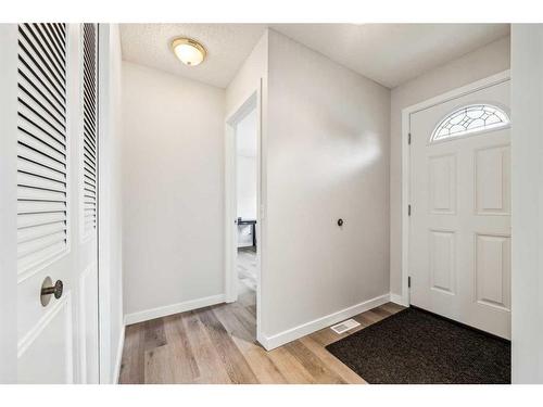 1436 Lake Ontario Drive Se, Calgary, AB - Indoor Photo Showing Other Room