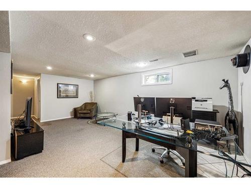 1436 Lake Ontario Drive Se, Calgary, AB - Indoor