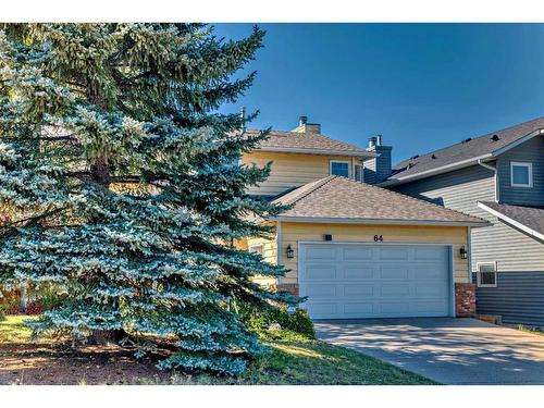 64 Santana Hill Nw, Calgary, AB - Outdoor