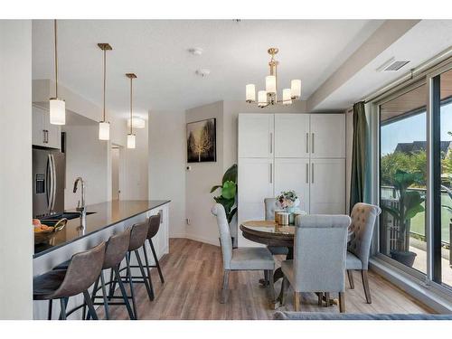 201-2231 Mahogany Boulevard Se, Calgary, AB - Indoor Photo Showing Dining Room