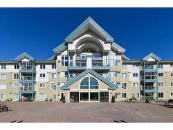 130-7229 Sierra Morena Boulevard SW Calgary, AB T3H 3L8