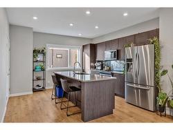 301-218 Sherwood Square NW Calgary, AB T3R 0Y2