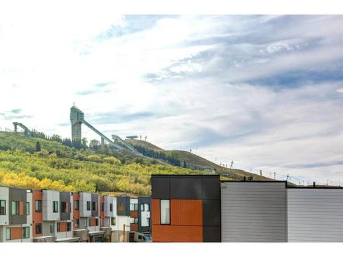 50 Na'A Heights Sw, Calgary, AB - Outdoor With View